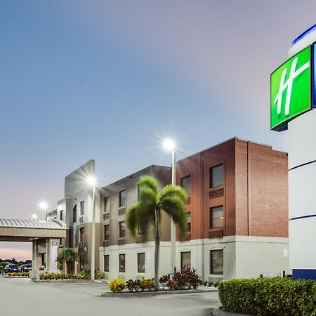 Holiday Inn Express Hotel & Suites Clewiston By Ihg Dış mekan fotoğraf
