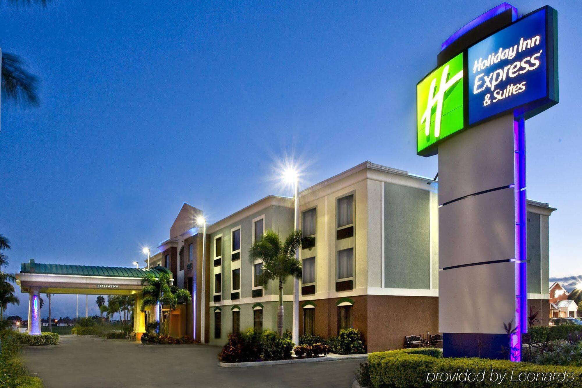 Holiday Inn Express Hotel & Suites Clewiston By Ihg Dış mekan fotoğraf