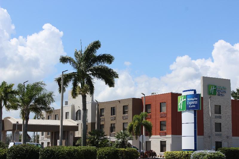 Holiday Inn Express Hotel & Suites Clewiston By Ihg Dış mekan fotoğraf